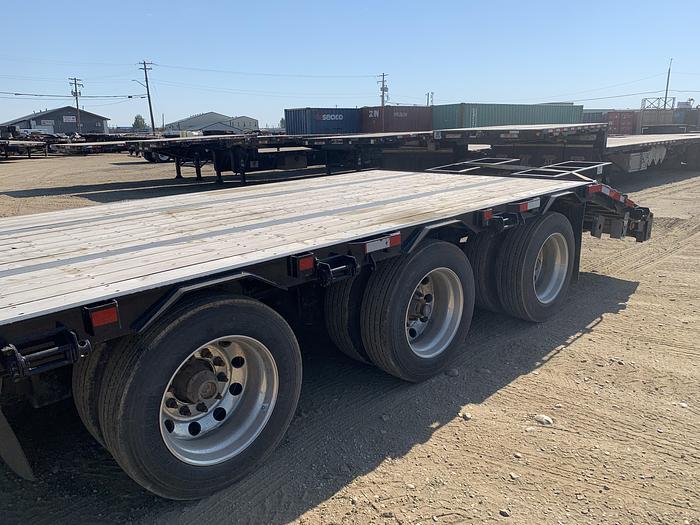 Used 2024 Lode King 53' Tridem Step Deck with Ramps