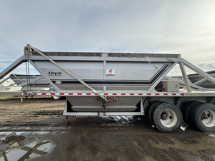 Used 2018 Load Line 38’ Tridem Clam Dump