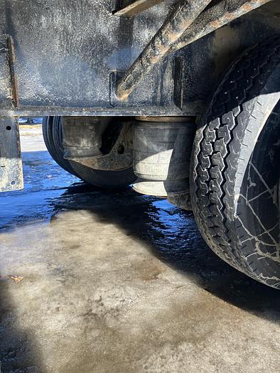 Used 2020 Manac 53' Tridem Step Deck w/ Ramps