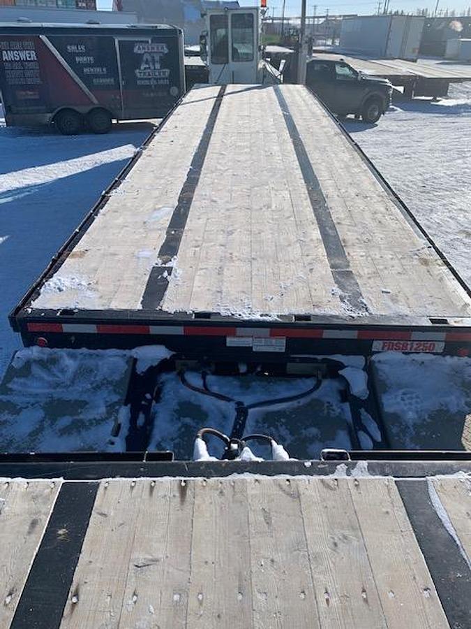 Used 2019 Lode King Super B Flat Deck
