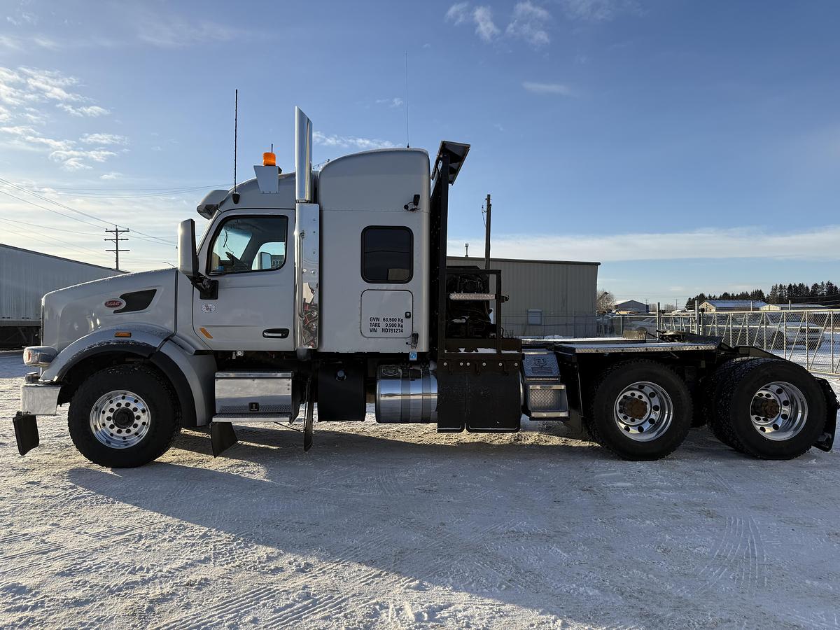 Used 2021 Peterbilt