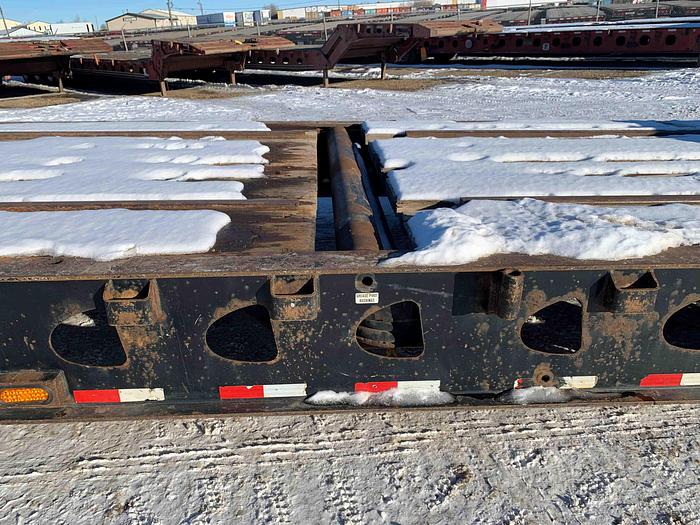 Used 2008 Doepker 12 Wheel Scissor Neck with Rail