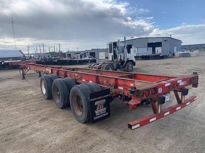 Used 2005 Max Atlas 40; Tridem Trombone Cont Chassis