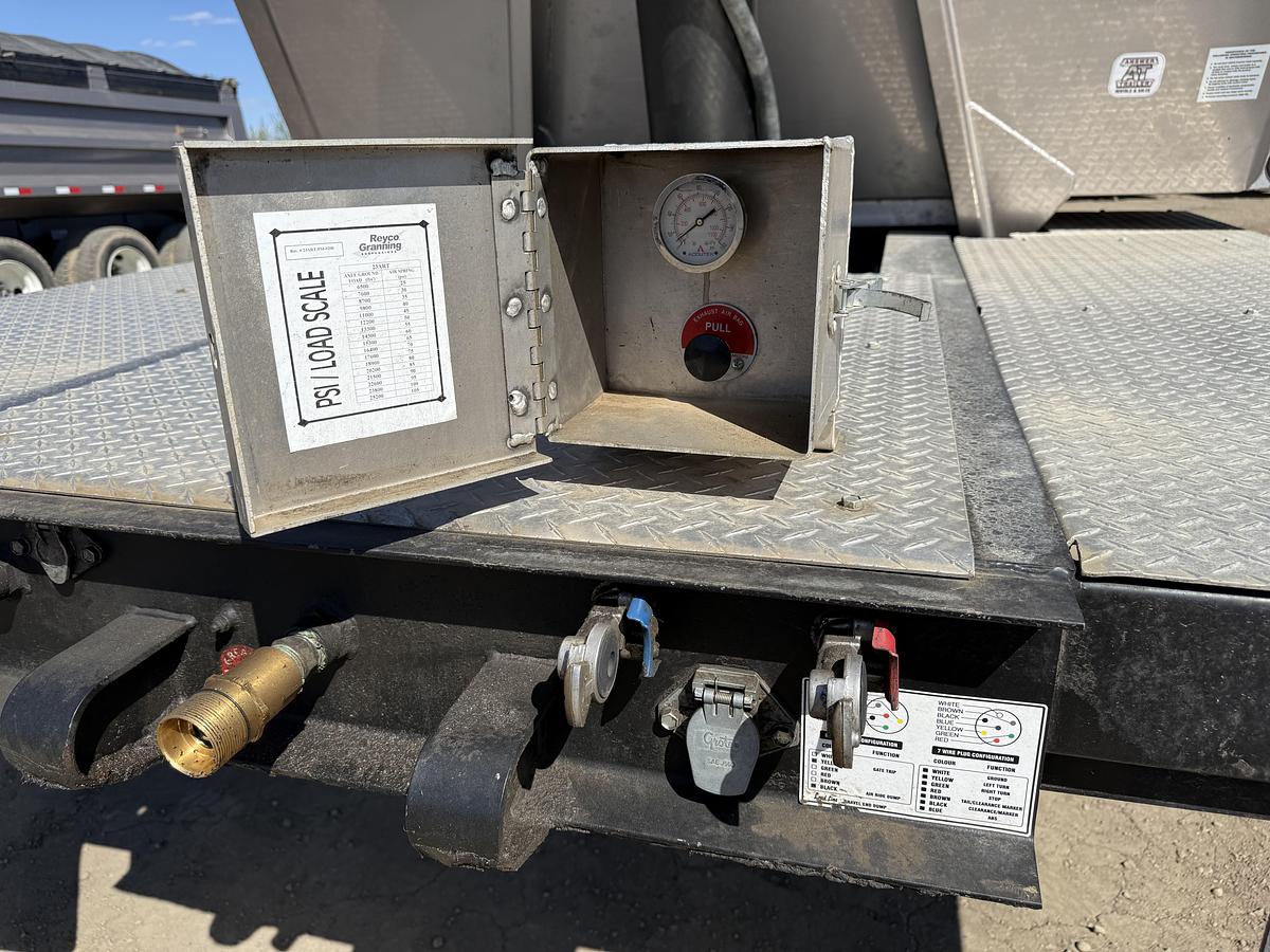 Used 2023 Load Line 35' Triaxle Gravel End Dump