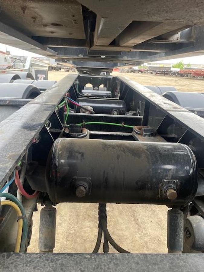 Used 2023 K-Line Hydraulic RGN Triaxle