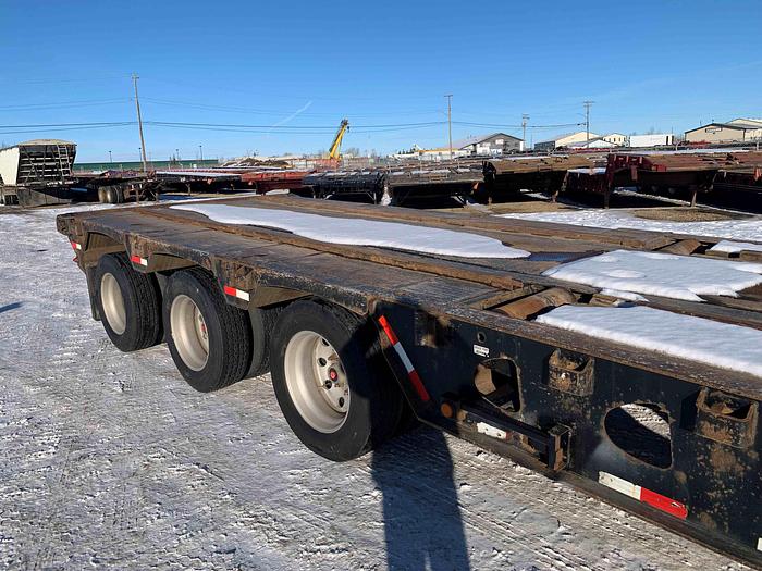 Used 2008 Doepker 12 Wheel Scissor Neck with Rail