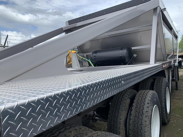 Used 2022 Load Line 38' Tridem Belly Dump