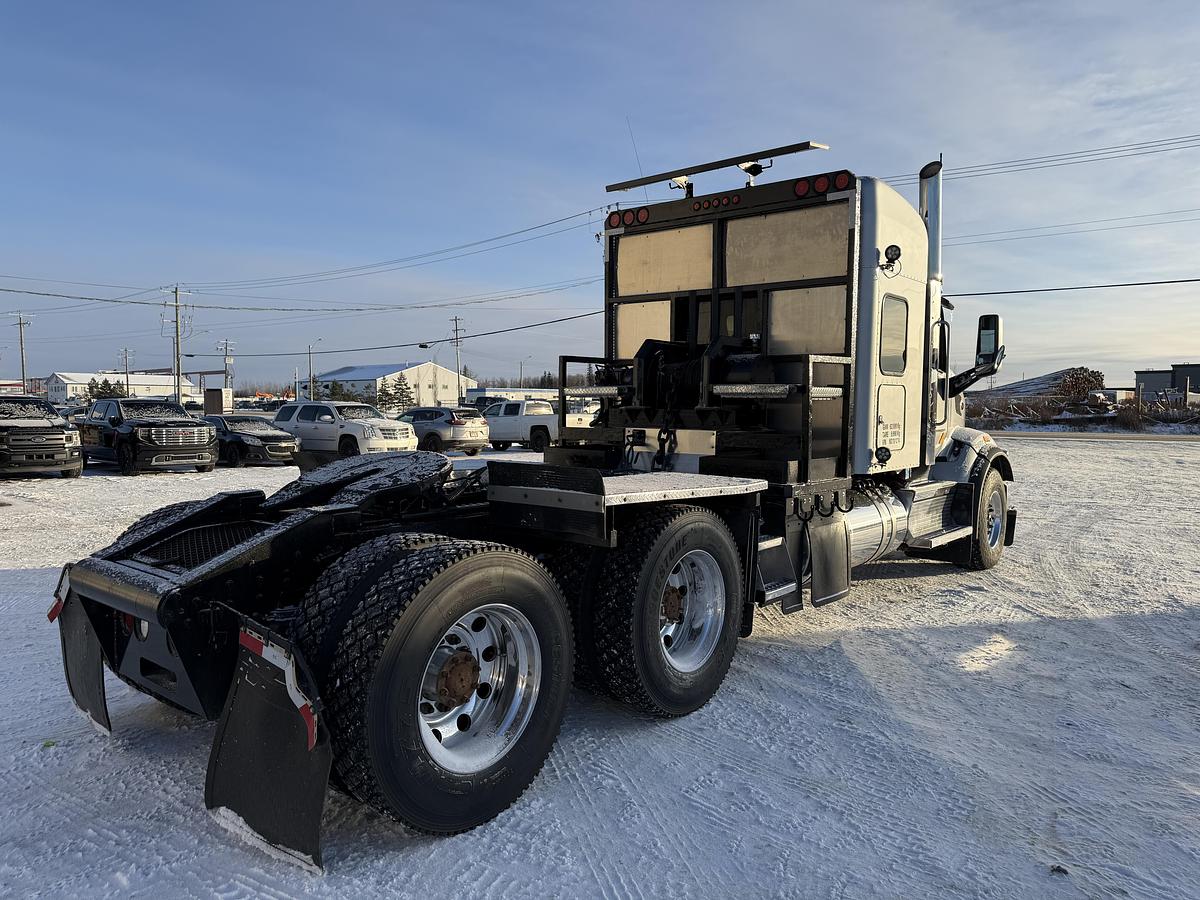 Used 2021 Peterbilt