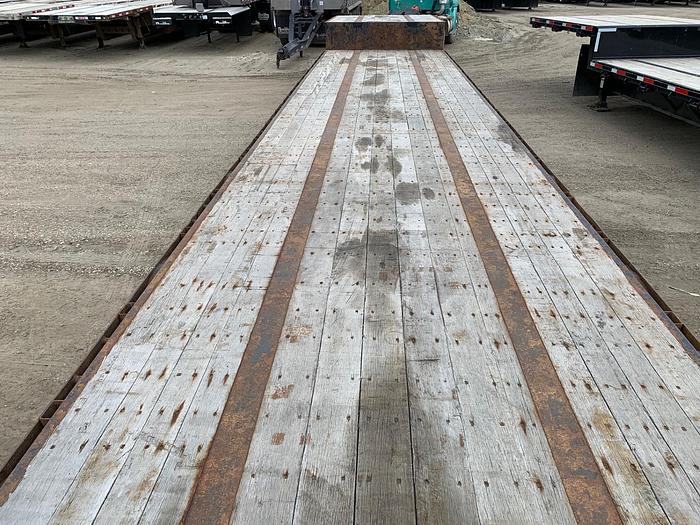 Used 2009 Fontaine 53' Tridem Step Deck