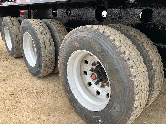 Used 2012 Stellar 51' Tridem Oilfield Float