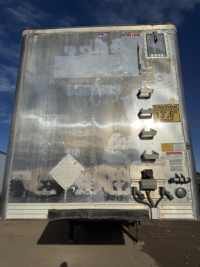 Used 2017 Utility 53' Tandem Dry Van