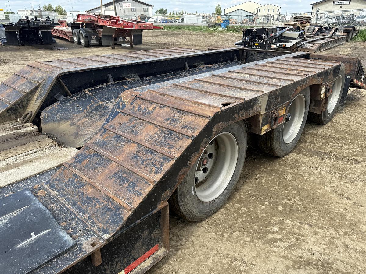 Used 2012 Felling Tridem Hydraulic Low Bed