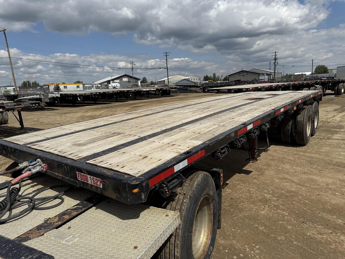 Used 2013 Fontaine Flat Deck Super B Lead/Pup