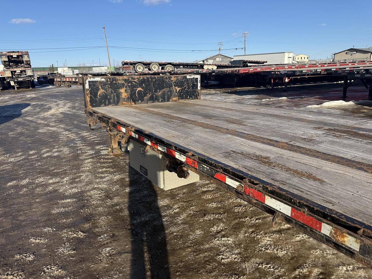 Used 2018 Manac 53' Tridem Step Deck