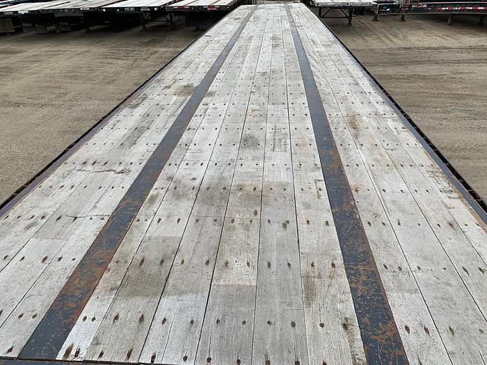 Used 2022 Fontaine 53' Tridem Flat Deck/Highboy