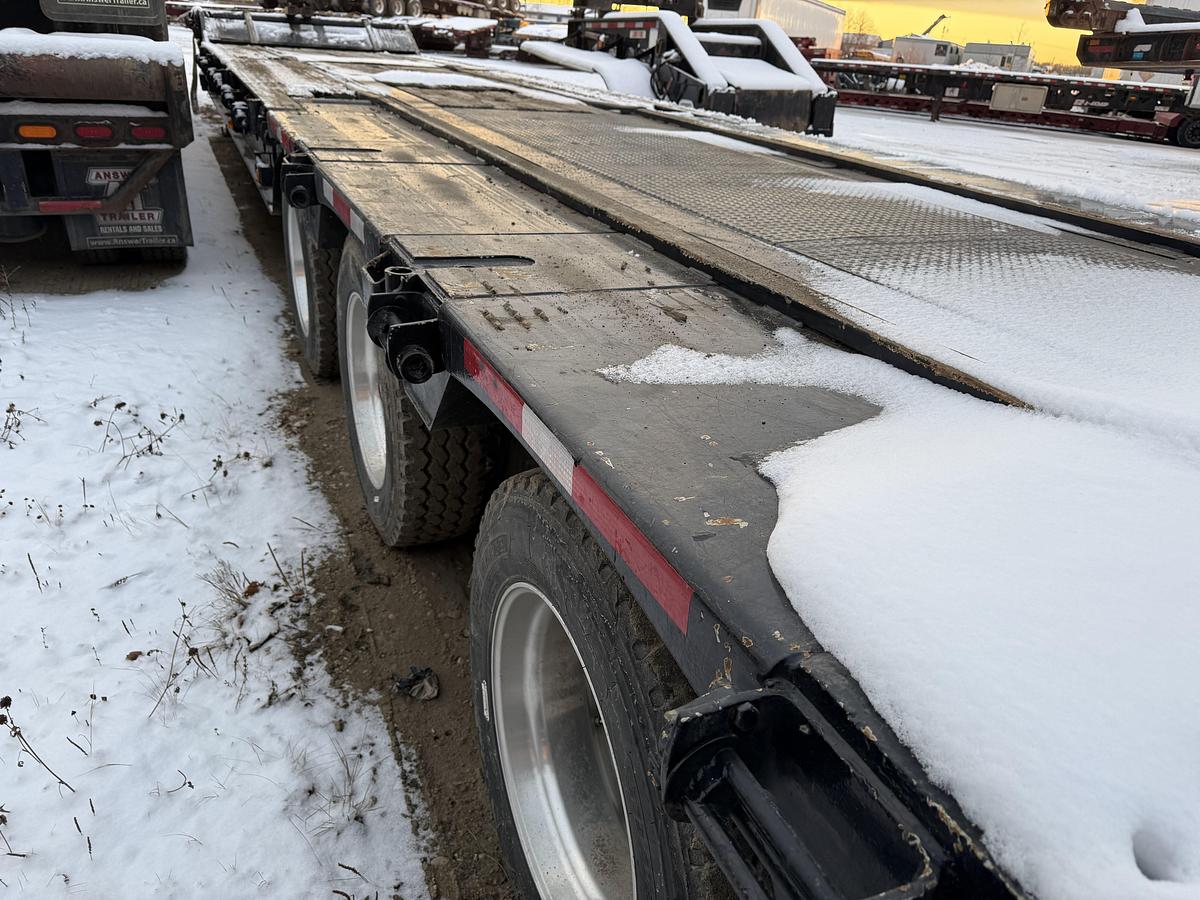 Used 2008 Doepker Tridem Scissor Neck with Rail