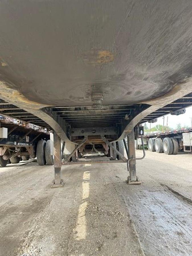 Used 2023 Lode King Super B Flat Deck Trailer - #FDSB1288/1289