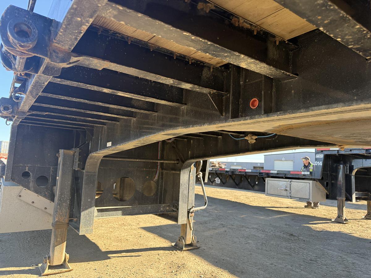 Used 2023 Lode King 53' Tridem Step Deck