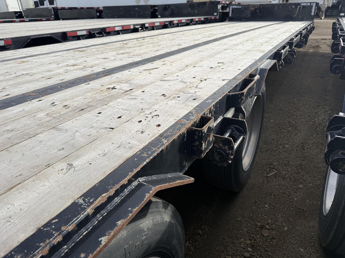 Used 2022 Lode King 53' Tridem Step Deck with Ramps