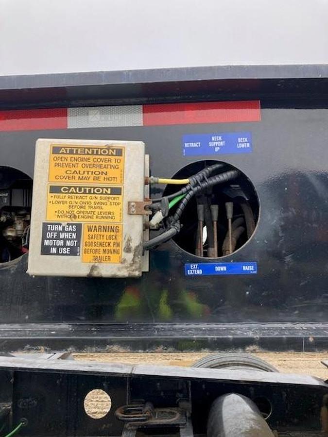 Used 2023 K-Line Hydraulic RGN Triaxle