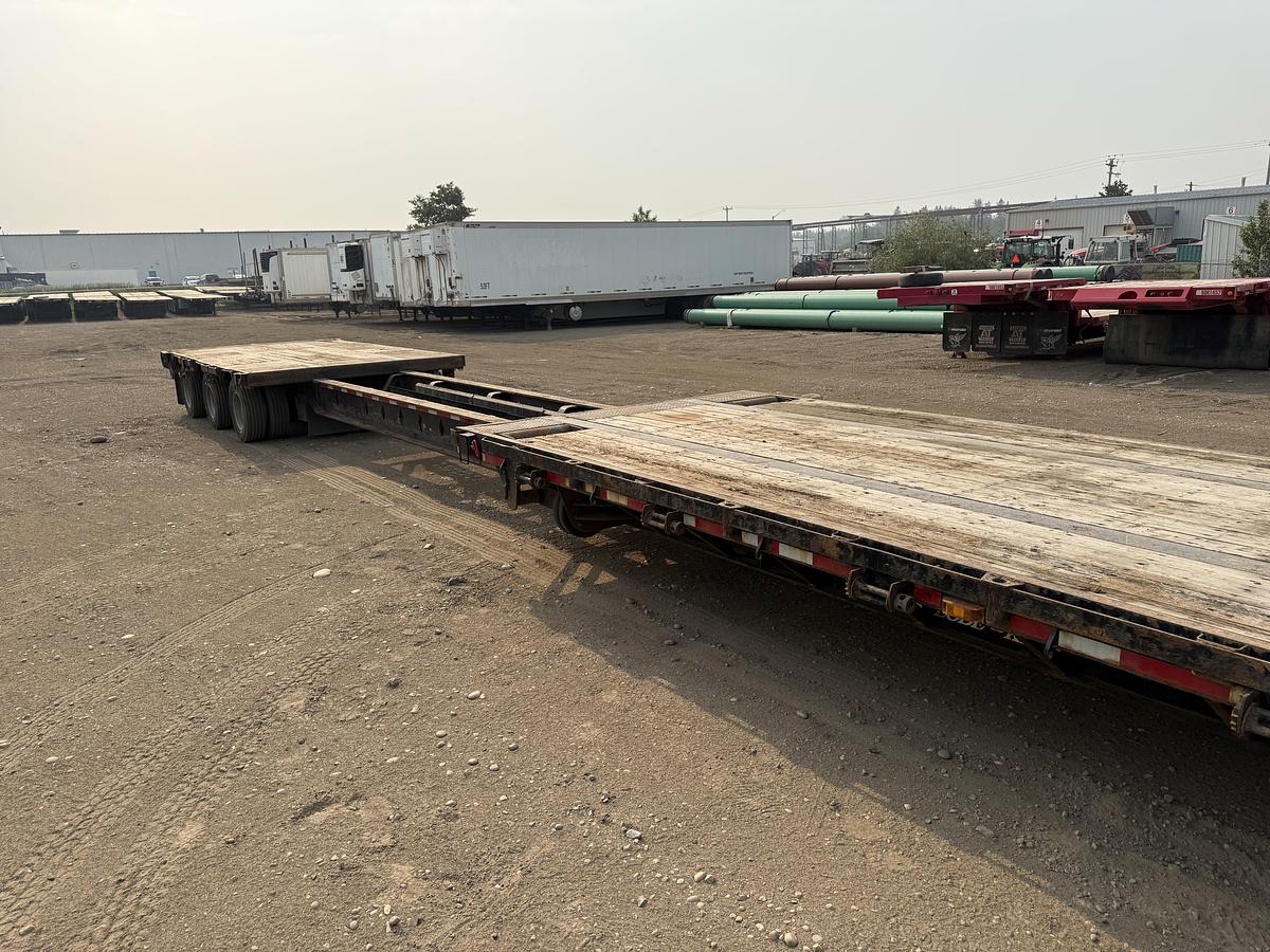 Used 2014 Lode King 53' Tridem Extendable/Trombone Step Deck