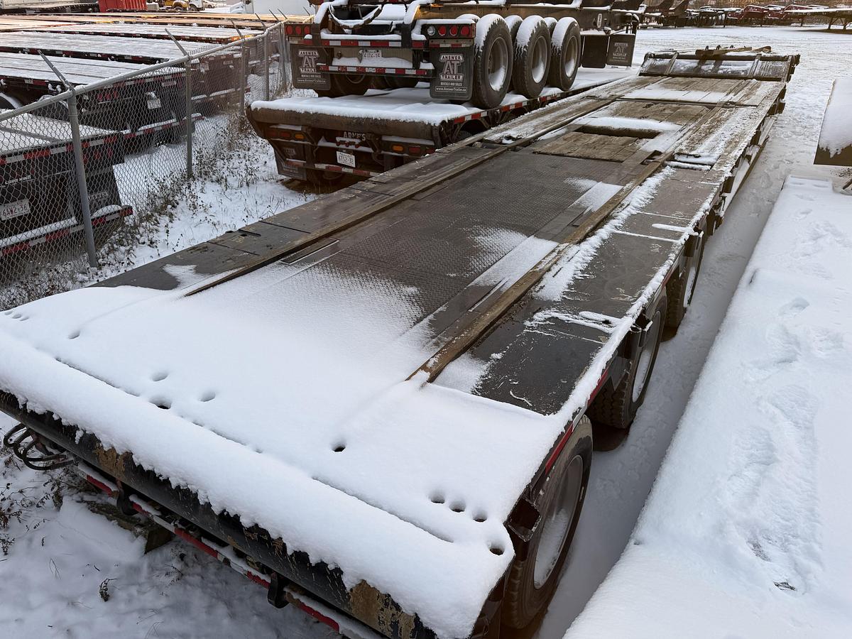 Used 2008 Doepker Tridem Scissor Neck with Rail