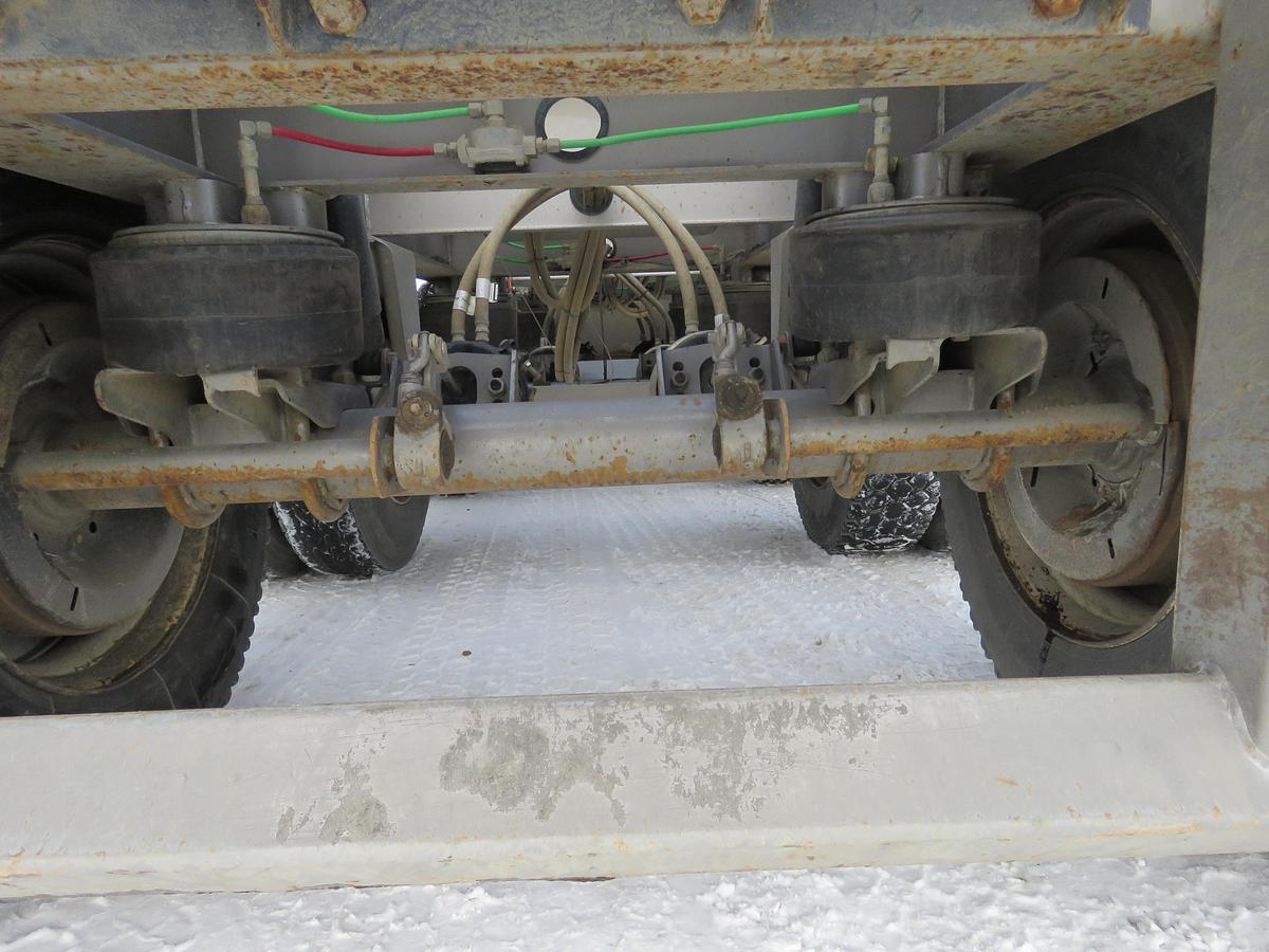 Used 2021 Load Line 40’ Tridem Clam Dump