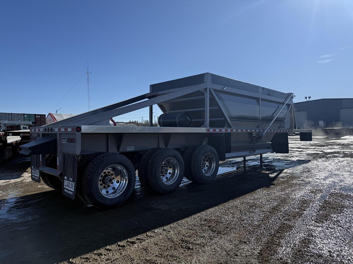 Used 2027 Load Line 42’ Tridem Clam Dump