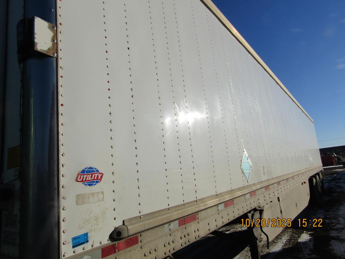 Used 2017 Utility 53' Multi-Temp Tridem Reefer/Refrigerated Van