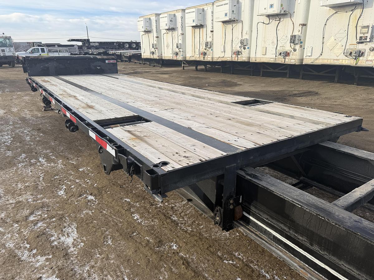 Used 2011 Manac 53' Tridem Extendable/Trombone Step Deck