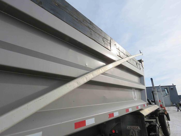 Used 2022 Load Line 35' Tridem End Dump