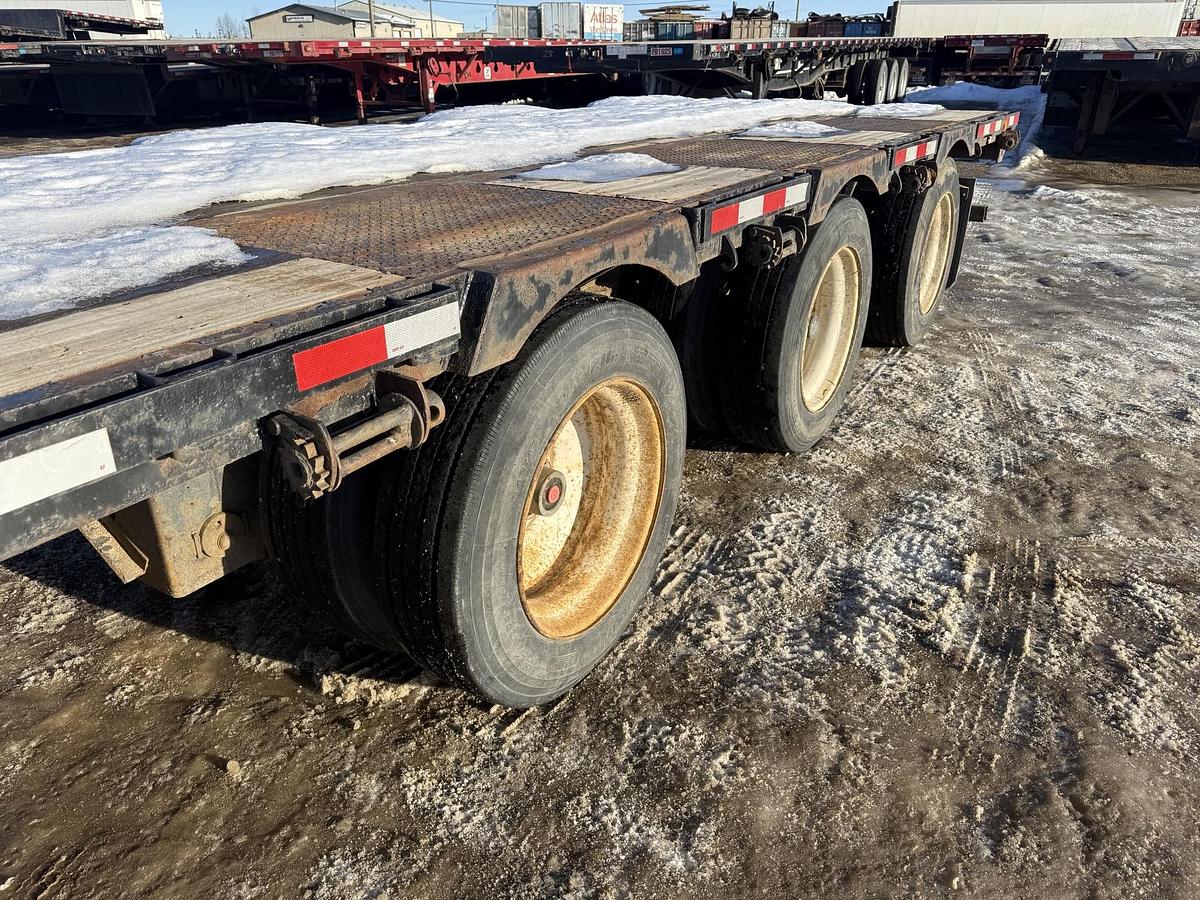 Used 2018 Manac 53' Tridem Step Deck