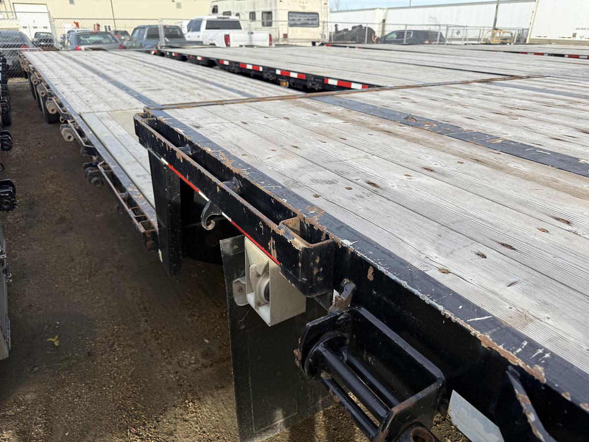 Used 2022 Lode King 53' Tridem Step Deck with Ramps