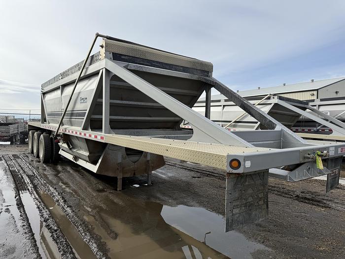 Used 2018 Load Line 42’ Tridem Clam Dump