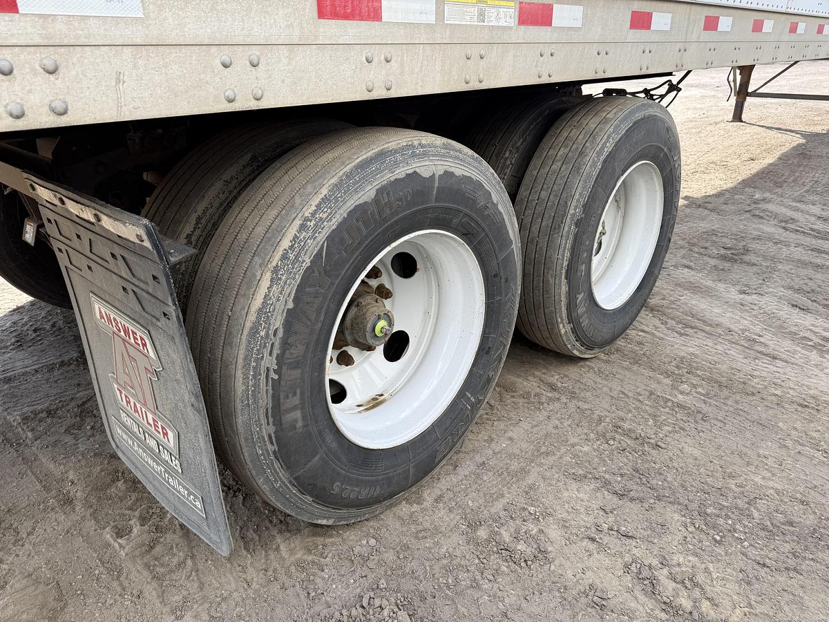 Used 2024 Stoughton 53' Tandem Dry Van