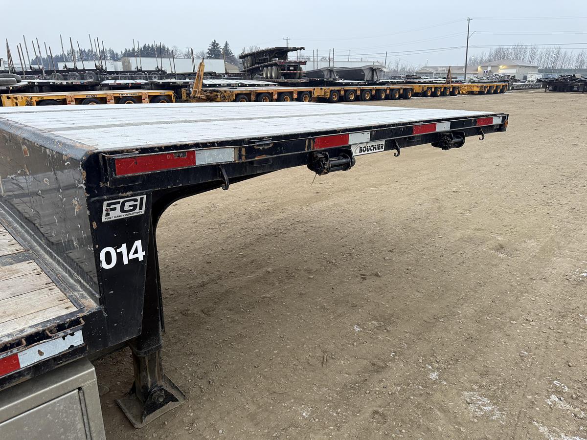 Used 2023 Lode King 53' Tridem Step Deck