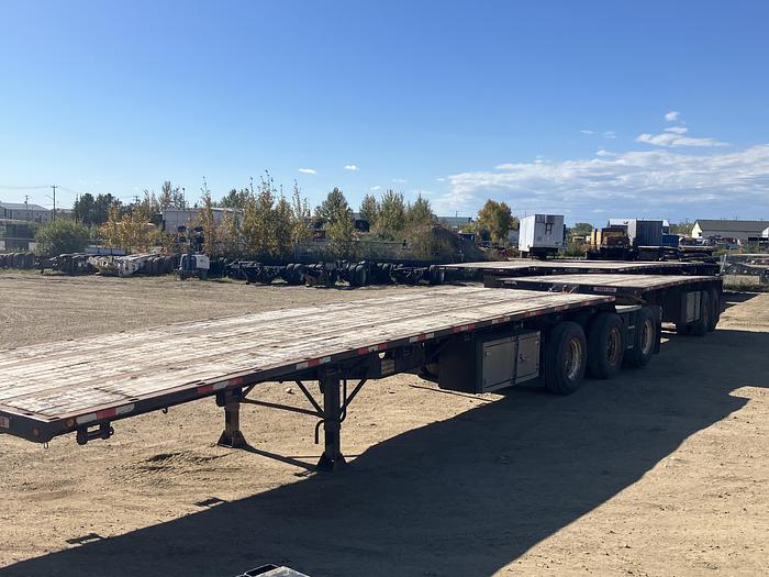 Used 2015 Cross Country Flat Deck Super B Lead/Pup