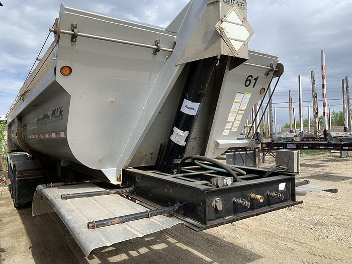 Used 2008 Cancade 35' Tridem End Dump