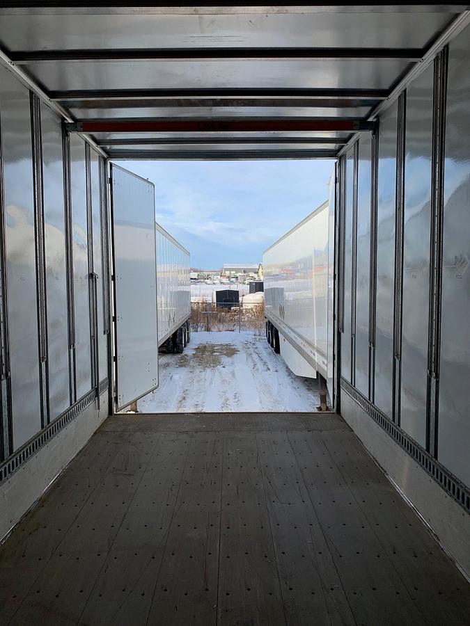 Used 2020 Manac 53' Tridem Dry Van