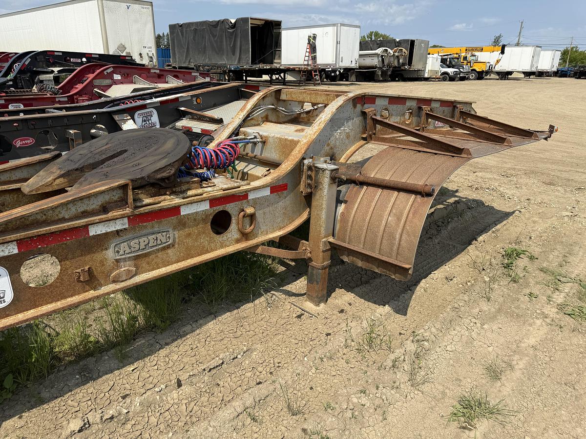 Used 2000 Aspen Tandem Axle Jeep