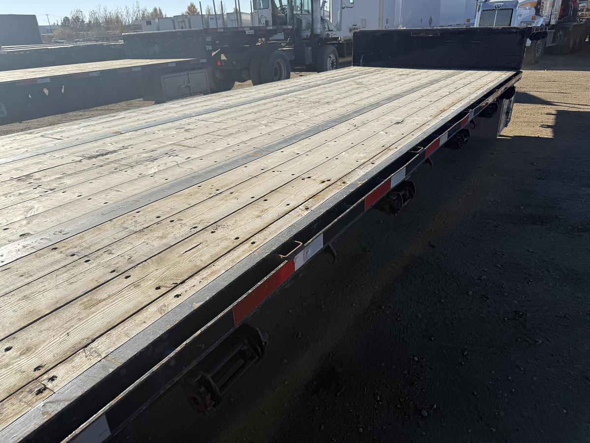 Used 2023 Lode King 53' Tridem Step Deck