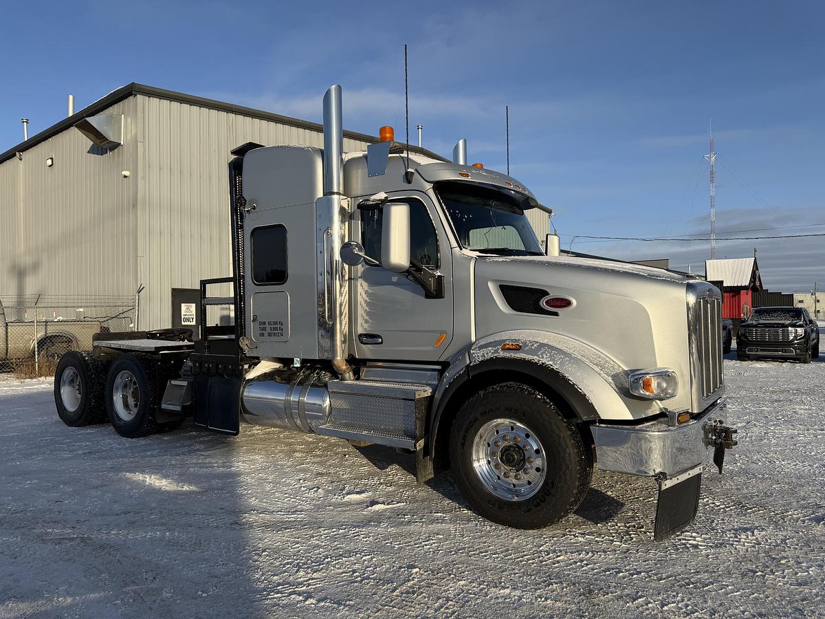 Used 2021 Peterbilt