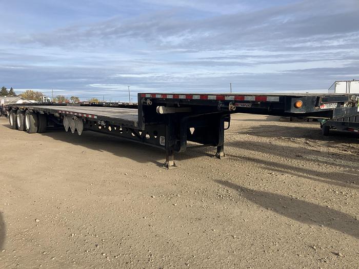 Used 2020 Manac 53' Tridem Step Deck
