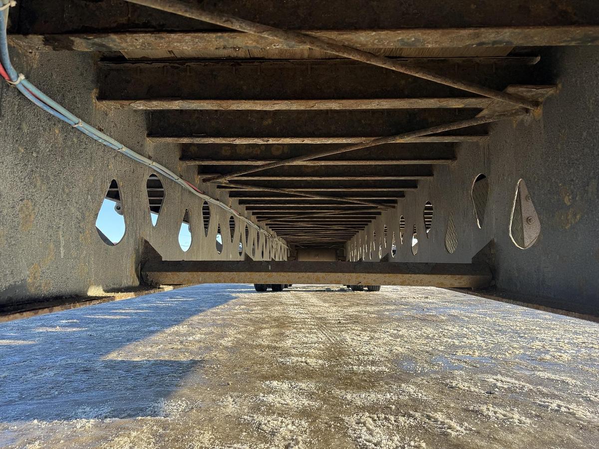 Used 2018 Manac 53' Tridem Step Deck