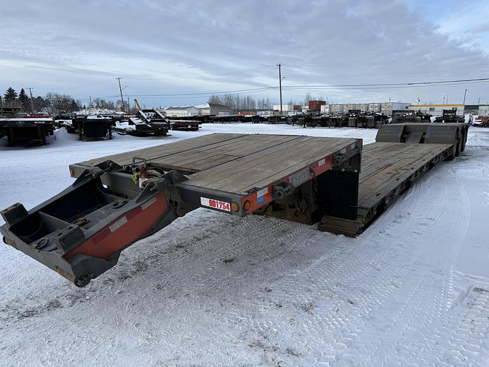 Used 2021 Brandt 12 Wheel Double Drop Low Bed