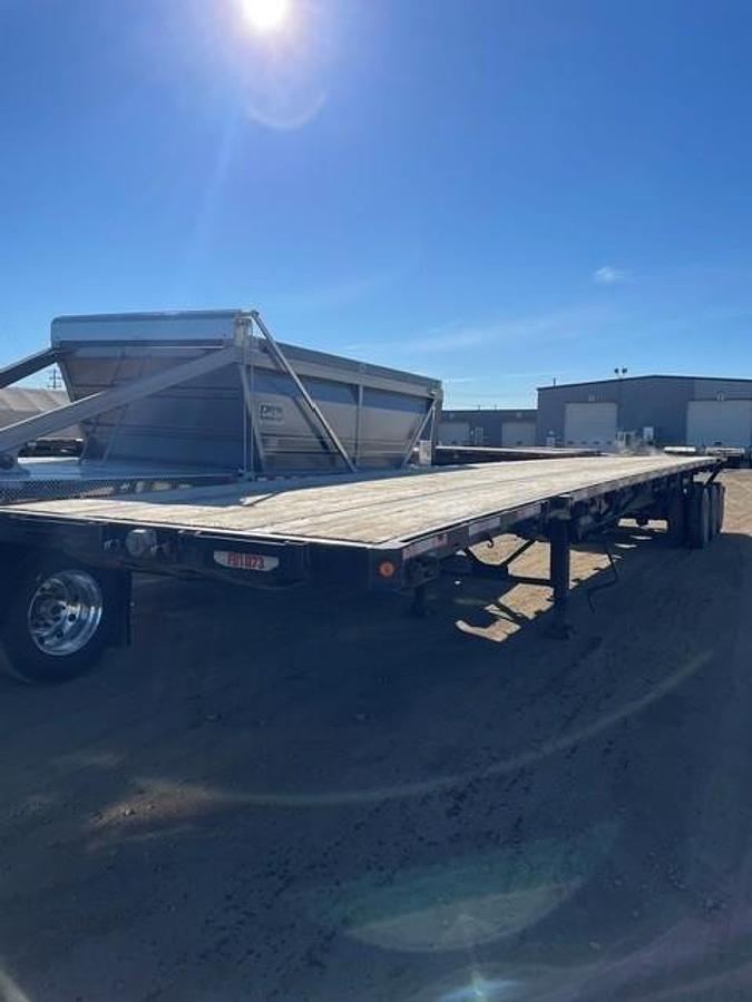 Used 2016 Manac 53' Tridem Flat Deck/Highboy - #FD1073