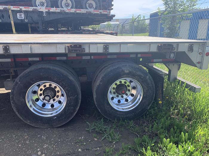 Used 2020 Wilson 53' Tandem Flat Deck