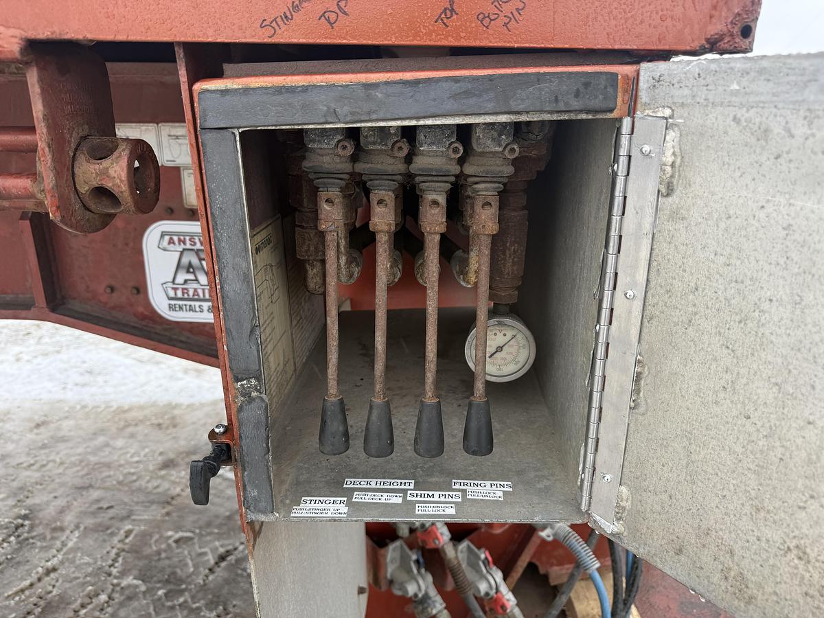 Used 2012 Manac 12 Wheel Double Drop Low Bed