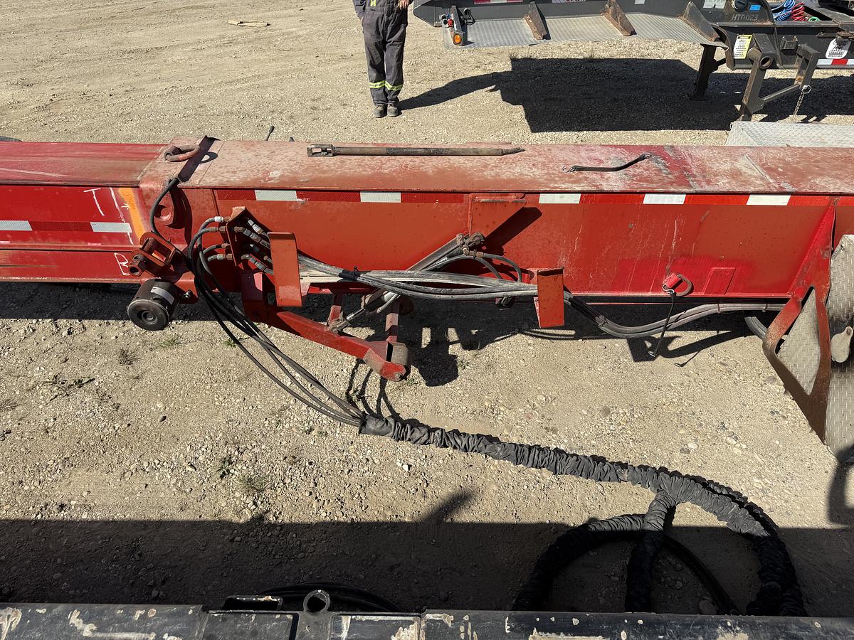 Used 2011 Temisko Expandable Wind Blade and Tower Trailer