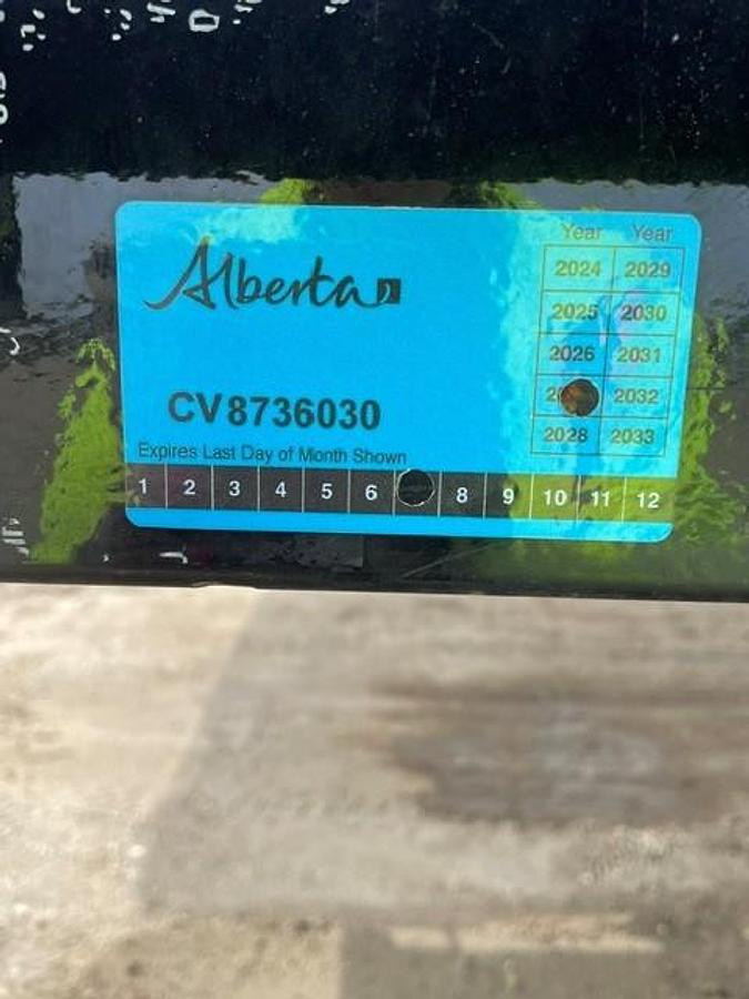 Used 2023 Lode King Super B Flat Deck Trailer - #FDSB1288/1289